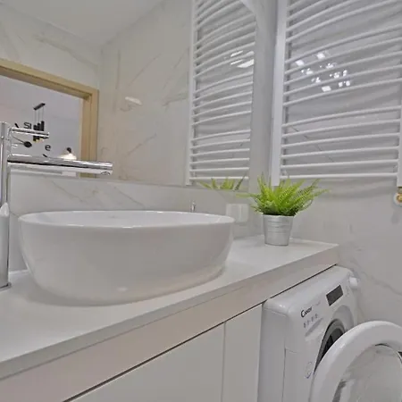 Apartment Apartament Z Komorka Na Rowery *