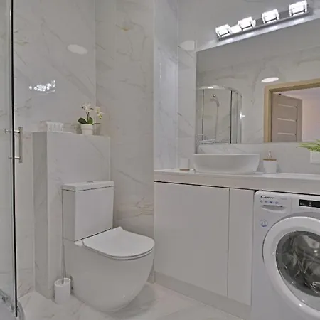 Apartament Z Komorka Na Rowery Apartment